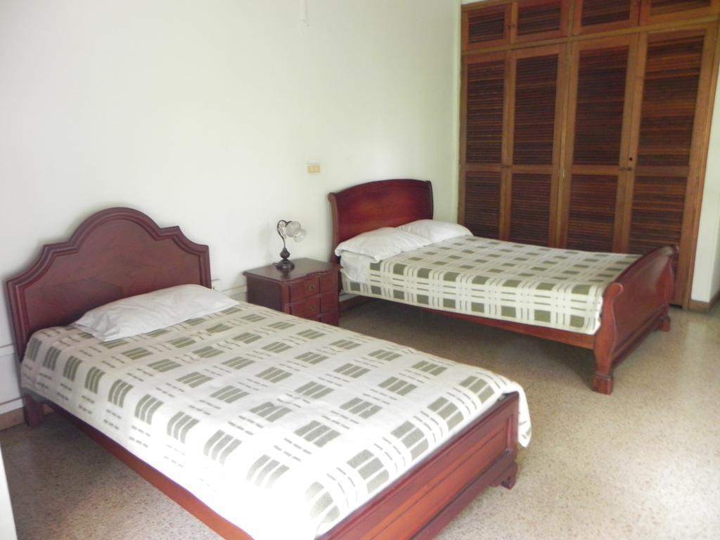 Hostal Tamarindo Itagui Bilik gambar