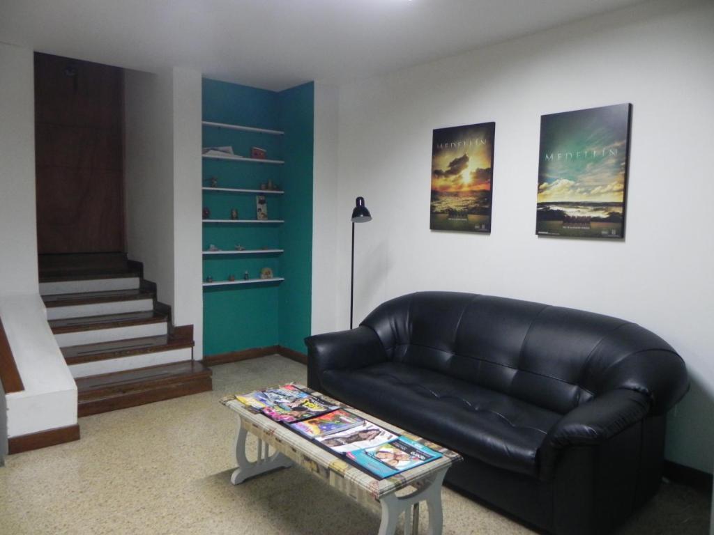Hostal Tamarindo Itagui Luaran gambar